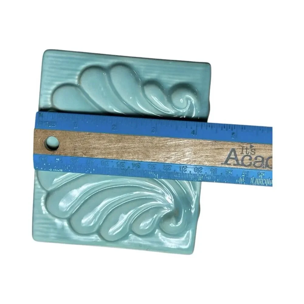 Turquoise Ceramic Mid-century Raised Shell Tissue Box Cover Retro 4.5 X 5 in